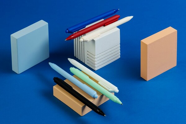 Ручка шариковая Cursive Soft Touch, белая