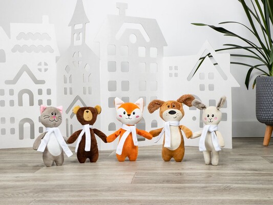Мягкая игрушка Beastie Toys, собачка с белым шарфом